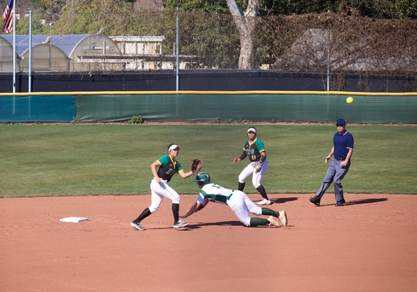 Softball ends busy week of games  2-3, finishing with a sweep vs. Hartnell